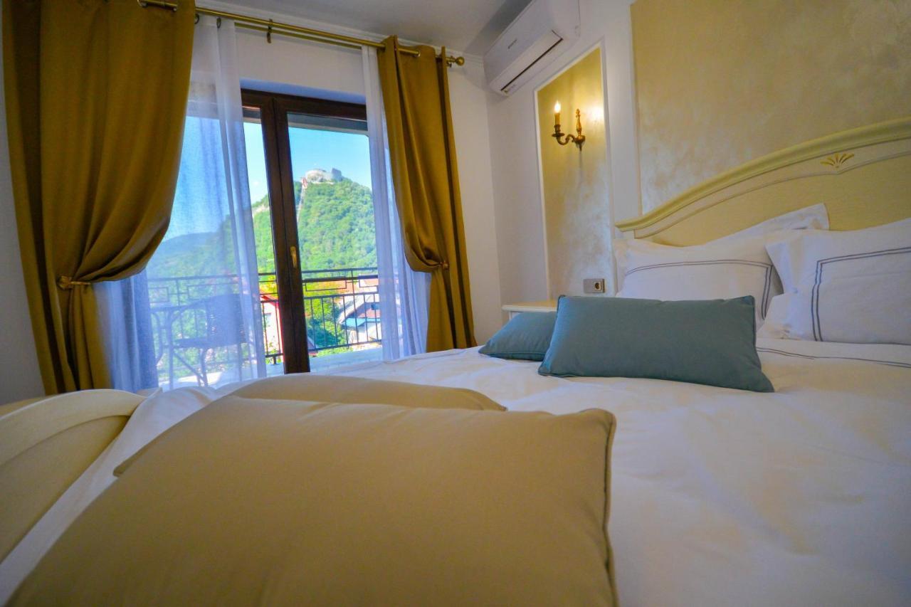 Hotel Casa Mora à Deva Extérieur photo